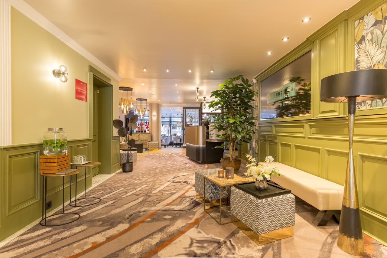 เดอะพลาซ่า โฮเทล แอนต์เวิร์ป Hotel ภายนอก รูปภาพ