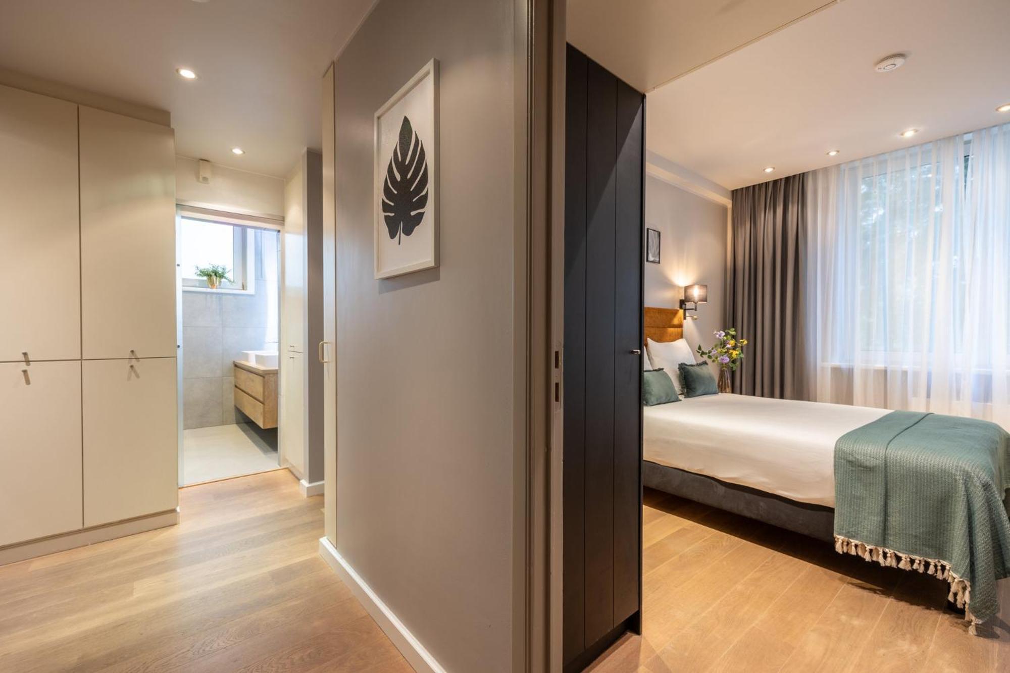 เดอะพลาซ่า โฮเทล แอนต์เวิร์ป Hotel ภายนอก รูปภาพ
